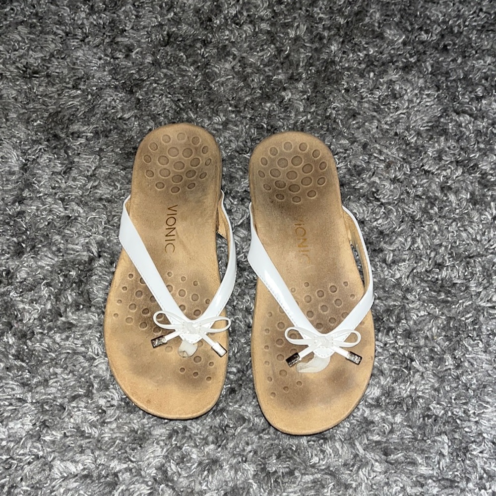 White vionic